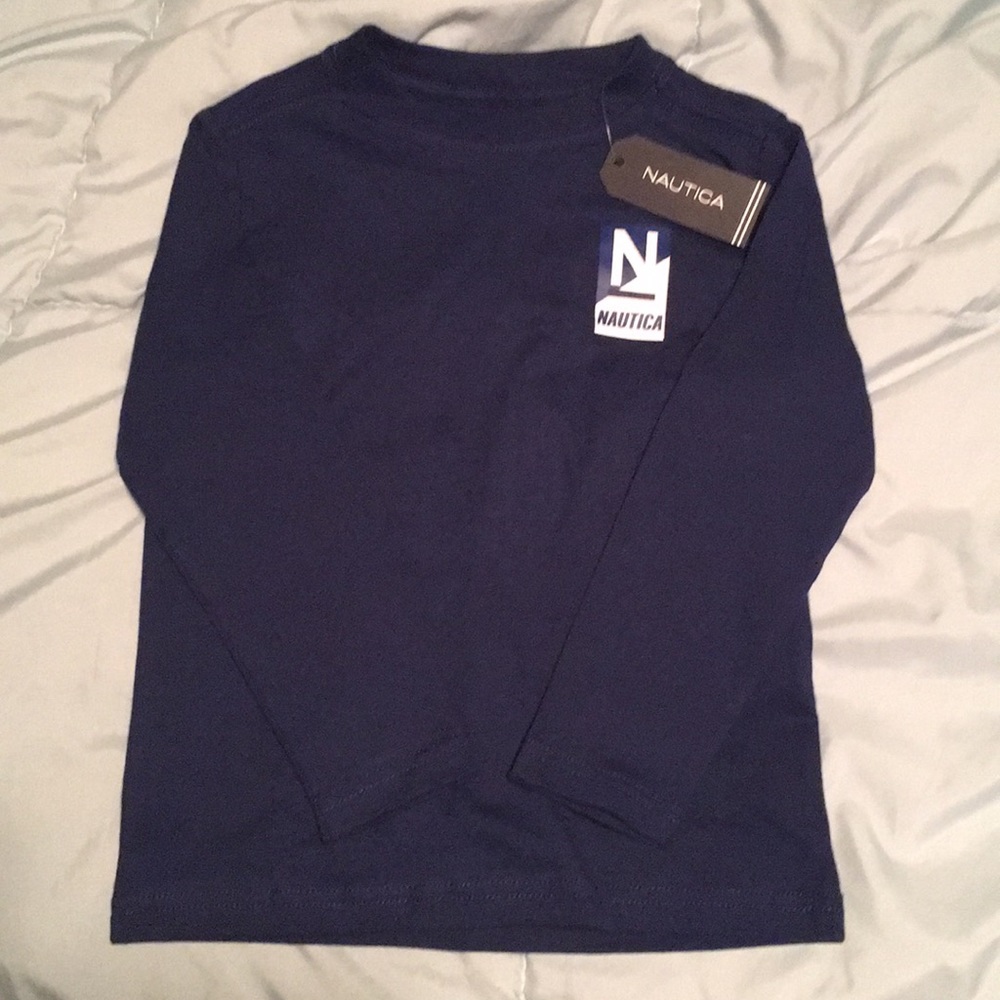 Nautica size 4